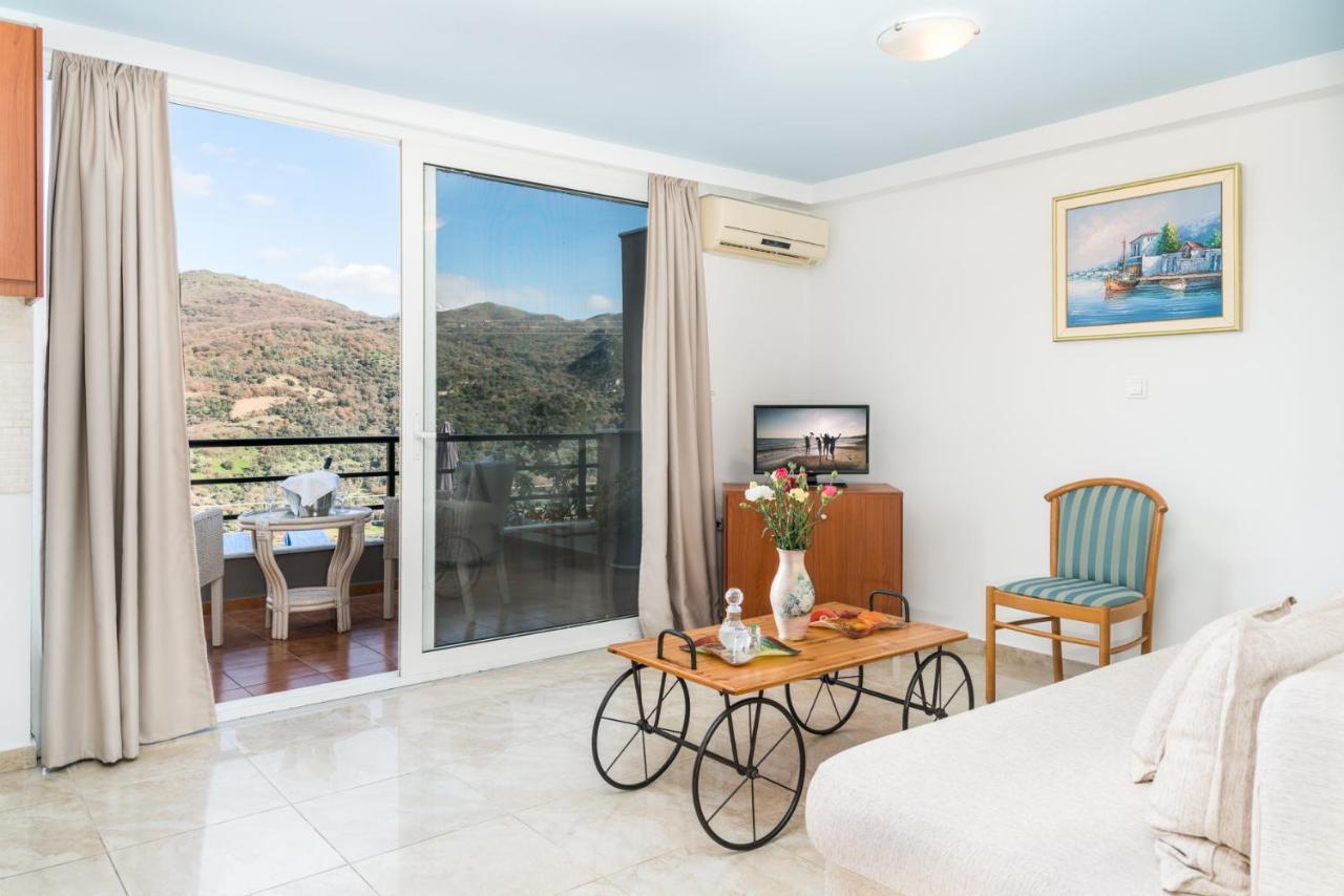 Villa Frati Gorge מראה חיצוני תמונה